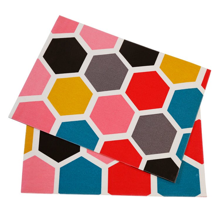 Outdoor Wende-Tischset 2er-Pack mit farbigen Pentagonen, mehrfarbig, 33x45 cm, Oekotex 100 -KAKTOS Pflanzen & Zubehör